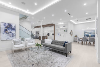 822 Cumberland Crescent